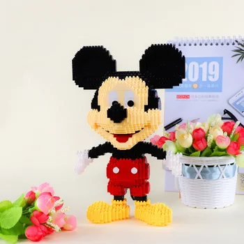 Disney 1831pcs+ Mickey Mouse Diamond Blocks Mirco 3D Model Classic Cartoon Mini Building Bricks figurice za dječje igračke