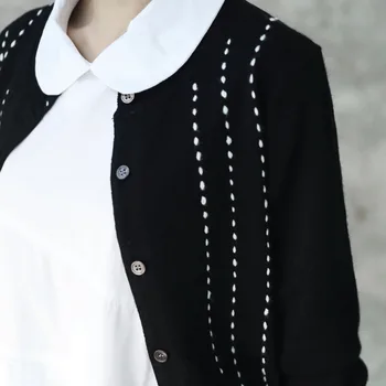 [EAM] Crna linija Split džemper pletenje Cadigan slobodna ukrcaj vrat dugi rukav žene nova moda za proljeće, jesen 2021 JR500