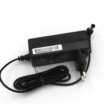 EU Wall Plug AC Power Adapter Punjač 19V 0.84 a za LG ADS-18FSG-19-inčni LCD monitor napajanja 6.5*4.4 mm s pin-kodom unutar