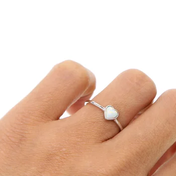 Jednostavan stil 925 sterling srebra jedan kamen srce opal je dragi kamen elegantna, nježna djevojka žene Valentinovo poklon srce minimalni prsten