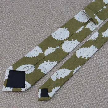 Novu kravatu tiskano bijela jež zelena kravata je modni dizajn jedinstvena rijetka identitet za muškarce pribor za odjeću