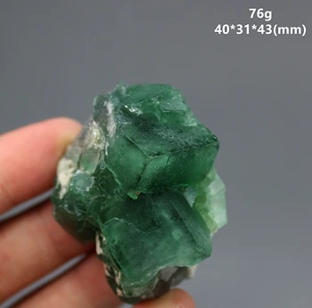 Prirodni zeleni fluorit je mineral uzorak klaster mineralni Kristal uzorke kamenja i kristala liječeći Crystal
